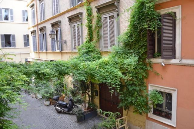 Fidia Palace Flavia'S Apartment Colosseo Rome Exterior photo